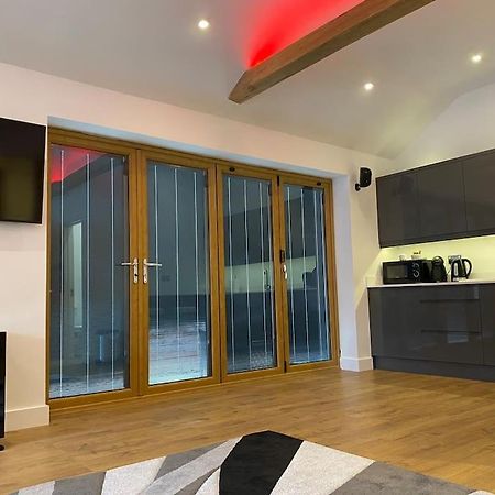Birchanger Stansted Airport Luxury Annexe With Parking. 아파트 외부 사진