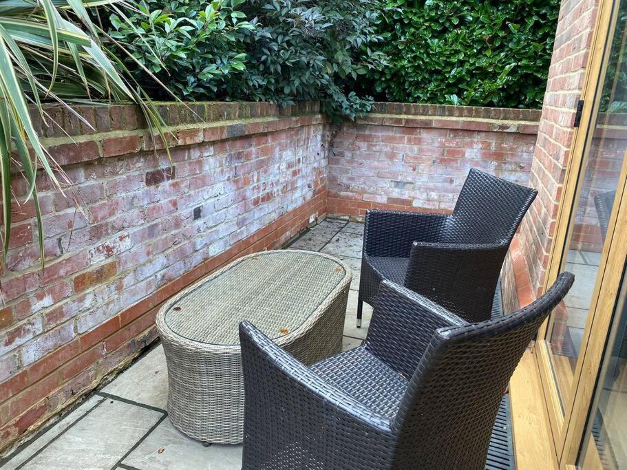 Birchanger Stansted Airport Luxury Annexe With Parking. 아파트 외부 사진