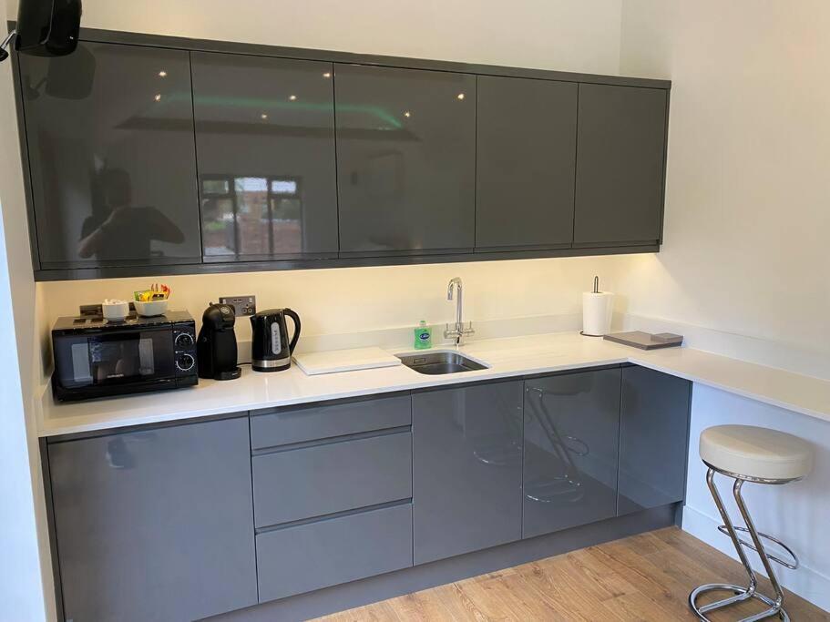 Birchanger Stansted Airport Luxury Annexe With Parking. 아파트 외부 사진