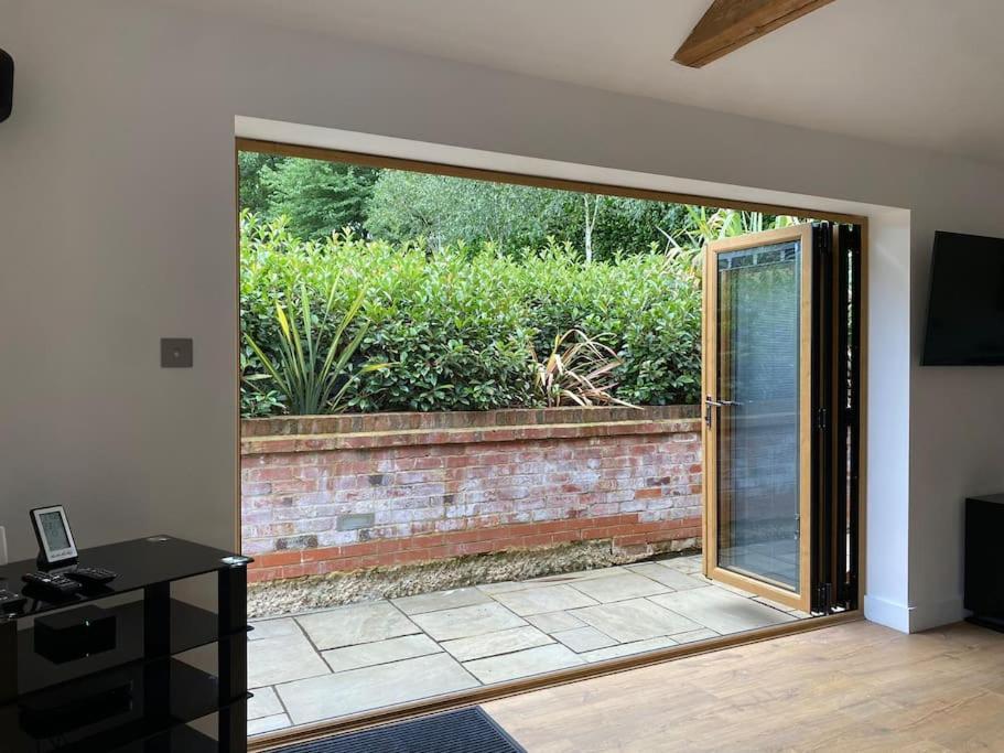Birchanger Stansted Airport Luxury Annexe With Parking. 아파트 외부 사진